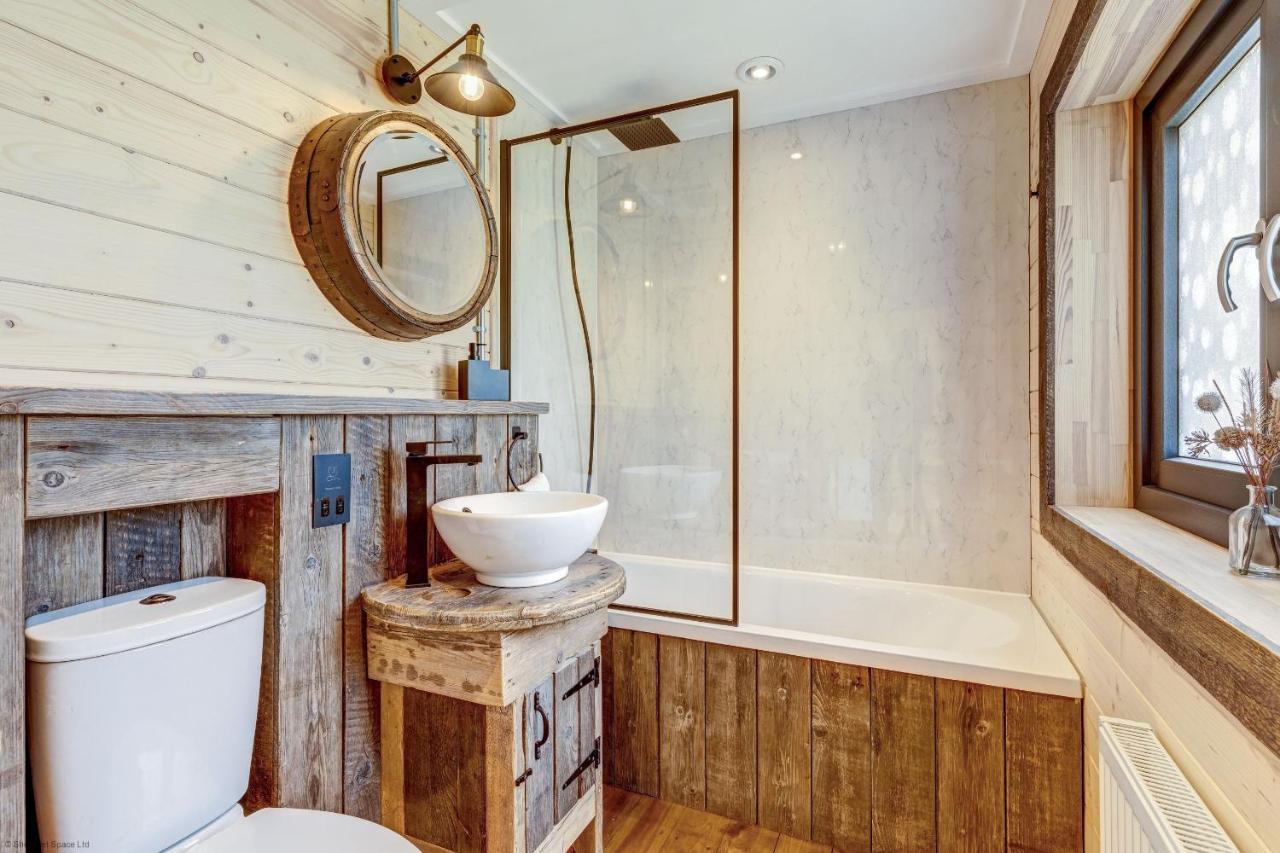 Buttercup Lodge Benson Экстерьер фото